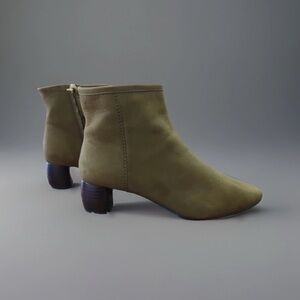 Clarks Grace Bella Green Nubuck Suede Ankle Boots Women's Size 10